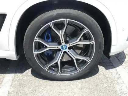 Photo 7 BMW X5  xDrive45e 394ch M Sport 17cv