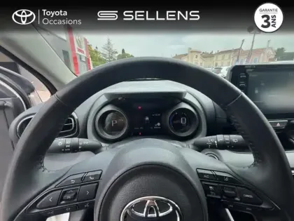 Photo 12 Toyota Yaris  116h Design 5p MY22