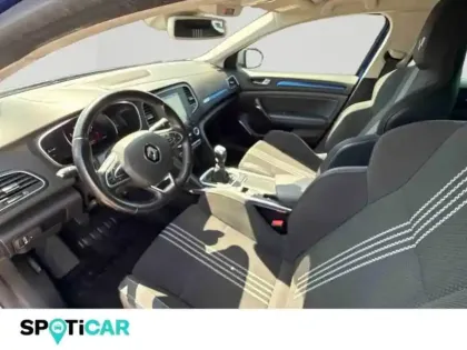 Photo 12 Renault Megane  1.3 TCe 140ch FAP GT-Line