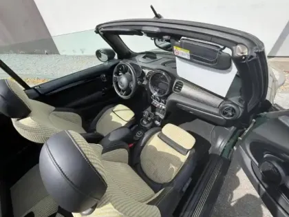 Photo 6 Mini Mini Cabrio Cooper 136ch Edition Resolute Plus BVA7