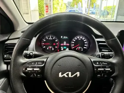 Photo 14 Kia Stonic  1.0 T-GDi 120ch MHEV GT Line Premium DCT7