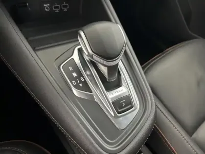 Photo 12 Renault Captur E-Tech Plug-in 160 Initiale Paris 5p