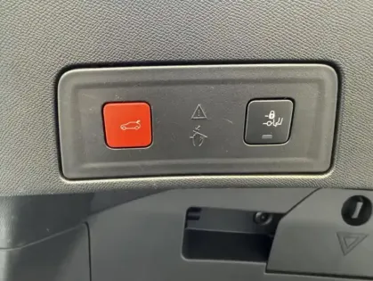 Photo 14 Peugeot 508 II HYBRID 225 E-EAT8 ALLURE BUSINESS