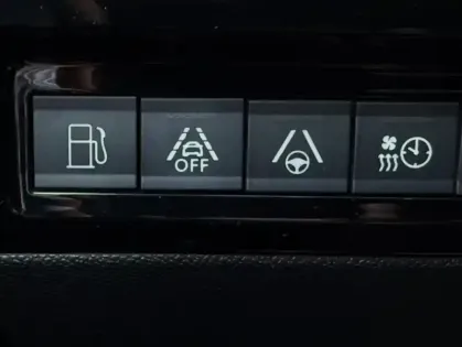 Photo 15 Peugeot 508 II HYBRID 225 E-EAT8 ALLURE BUSINESS