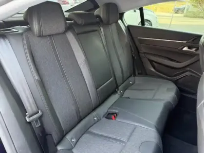 Photo 32 Peugeot 508 II HYBRID 225 E-EAT8 ALLURE BUSINESS