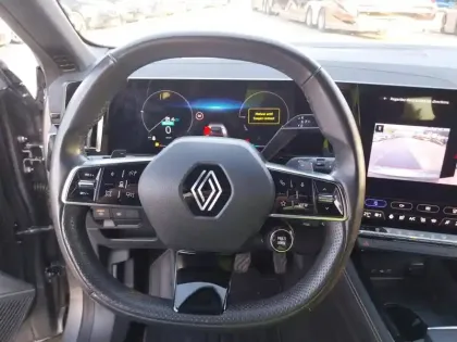 Photo 10 Renault Austral  E-Tech hybrid 200