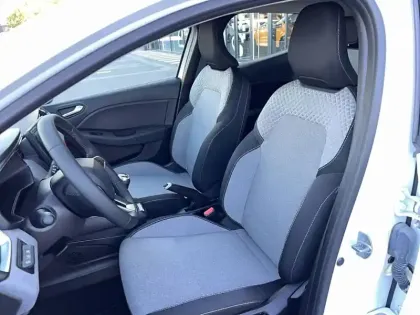 Photo 41 Renault Clio  TCe 90 ch GSR2