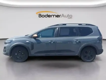 Photo 16 Dacia Jogger  Hybrid 155 7 pl