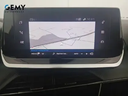 Photo 12 Peugeot 2008  PureTech 130 S&S BVM6