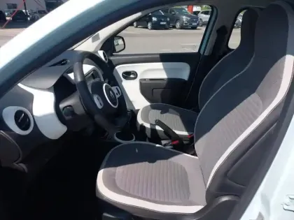 Photo 8 Renault Twingo  III SCe 65