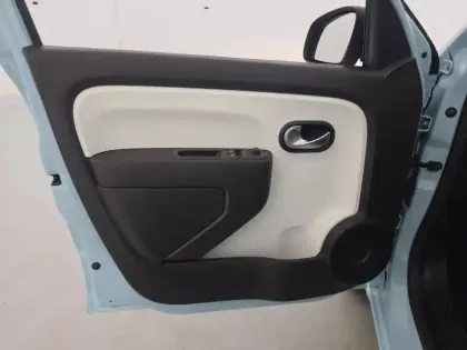 Photo 40 Renault Twingo  III SCe 65