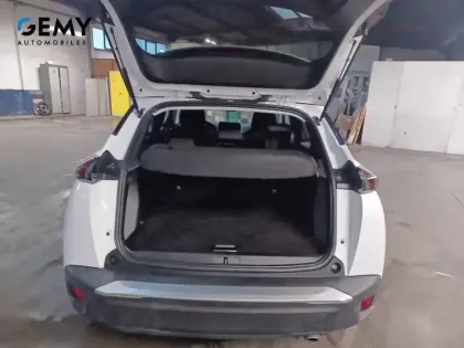 Photo 5 Peugeot 2008  BlueHDi 110 S&S BVM6