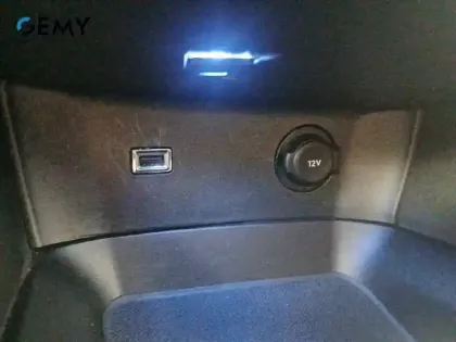 Photo 19 Peugeot 3008  Hybrid 225 e-EAT8