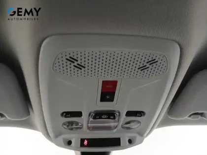 Photo 16 Peugeot 2008  PureTech 100 S&S BVM6