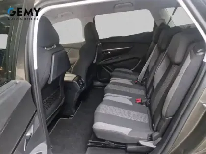 Photo 9 Peugeot 5008  PureTech 130ch S&S BVM6