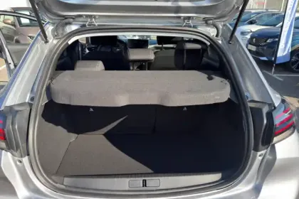 Photo 10 Peugeot 208  Hybrid 110 ch e-DCS6