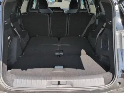 Photo 5 Peugeot 5008  Hybrid 145 ch e-DCS6