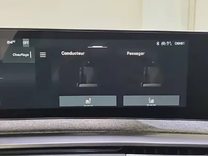 Photo 50 Peugeot 5008  Hybrid 145 ch e-DCS6