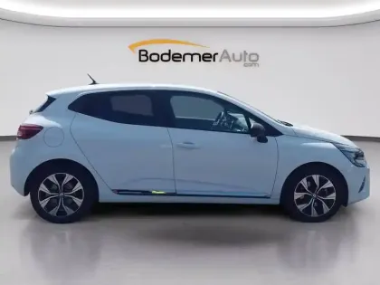 Photo 5 Renault Clio  E-Tech full hybrid 145