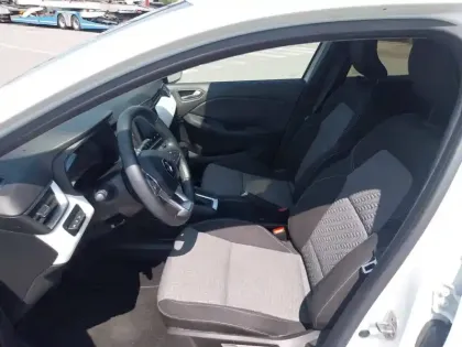 Photo 8 Renault Clio  E-Tech full hybrid 145