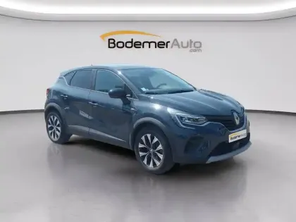 Photo 6 Renault Captur  E-Tech full hybrid 145
