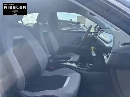 Photo 18 Opel Mokka  Electrique 136 ch & Batterie 50 kWh