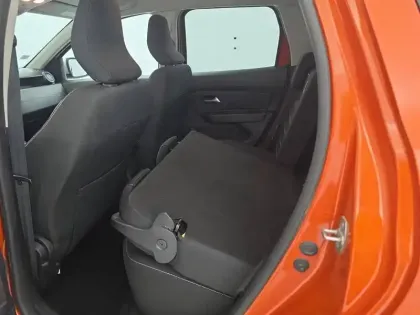 Photo 45 Dacia Duster  TCe 150 FAP 4x2 EDC