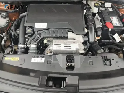 Photo 32 Peugeot 2008  PureTech 130 S&S EAT8