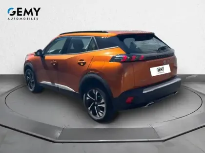 Photo 6 Peugeot 2008  PureTech 130 S&S EAT8