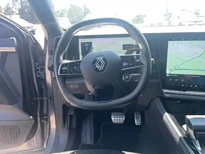Photo 9 Renault Austral  E-Tech hybrid 200