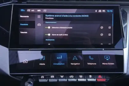 Photo 40 Peugeot 408  PHEV 225 e-EAT8