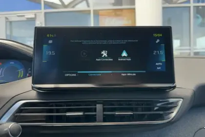 Photo 17 Peugeot 3008  Hybrid 180 e-EAT8
