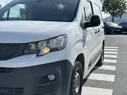 Photo 15 Peugeot Partner  FOURGON M 650 KG BLUEHDI 130 S&S EAT8