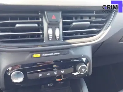 Photo 8 Ford Kuga  2.5 Duratec 180 ch FlexiFuel FHEV E85 Powershift