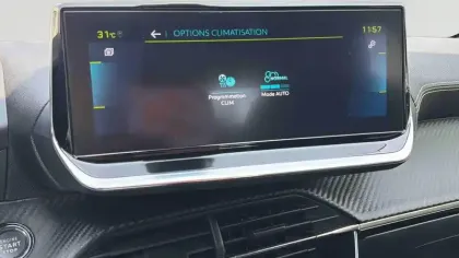 Photo 18 Peugeot 208  Electrique 50 kWh 136ch