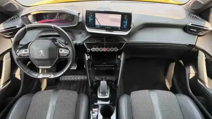 Photo 21 Peugeot 208  Electrique 50 kWh 136ch