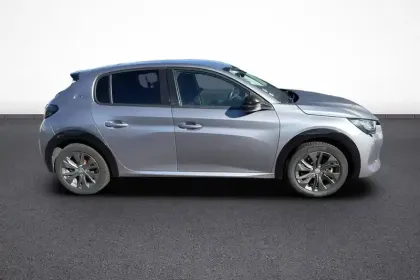 Photo 6 Peugeot 208  Electrique 50 kWh 136ch