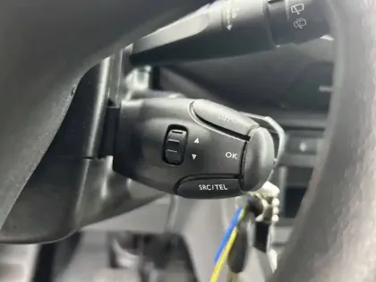 Photo 14 Peugeot Expert  Standard Electrique 50 kWh 136ch