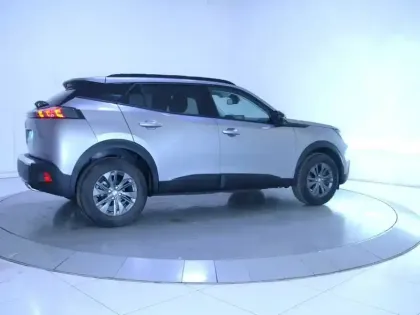 Photo 25 Peugeot 2008  PureTech 130 S&S EAT8