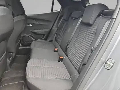 Photo 11 Peugeot 2008  PureTech 130 S&S EAT8