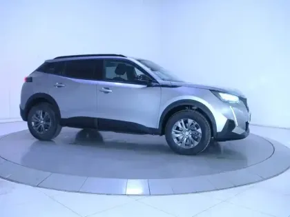 Photo 24 Peugeot 2008  PureTech 130 S&S EAT8