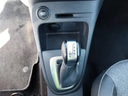 Photo 12 Renault Captur  TCe 150 FAP EDC