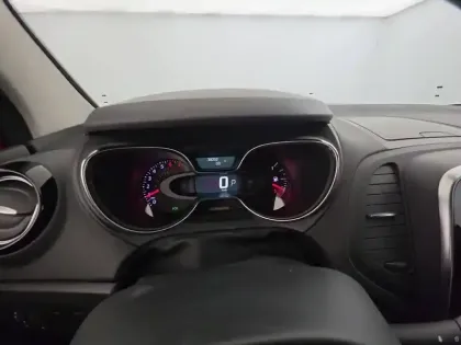 Photo 283 Renault Captur  TCe 150 FAP EDC