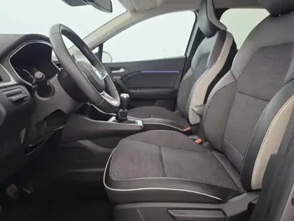 Photo 29 Renault Captur  TCe 90 - 21