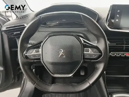 Photo 15 Peugeot 208  PureTech 100 S&S BVM6