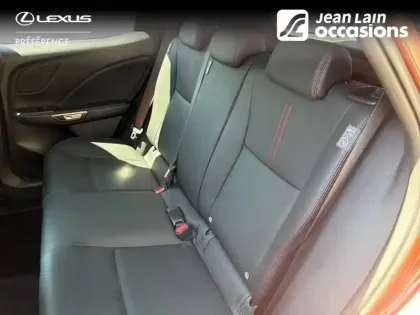 Photo 16 Lexus Lbx  2WD