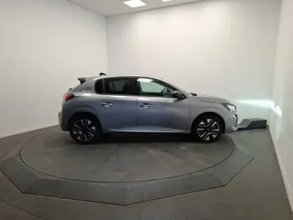 Photo 5 Peugeot 208  Hybrid 110 ch e-DCS6