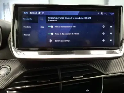 Photo 23 Peugeot 2008  Hybrid 145 e-DCS6