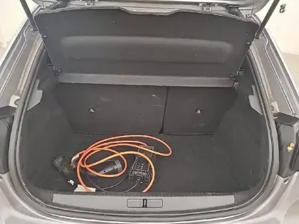 Photo 5 Peugeot 208  Electrique 50 kWh 136ch