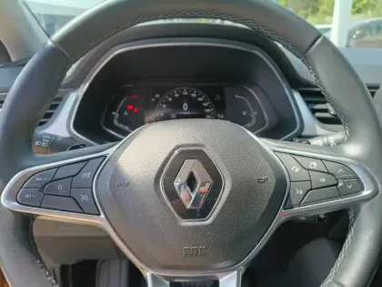 Photo 14 Renault Captur  TCe 140 EDC - 21